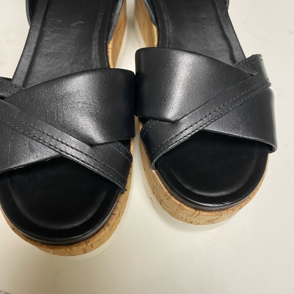 Franco Sarto Women’s Ankle Strap Cork Black Leather Sandals - 7M L-FAE - Picture 4 of 16